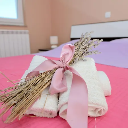 Karla * ביבינייה