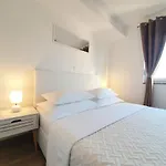 Karla Apartament