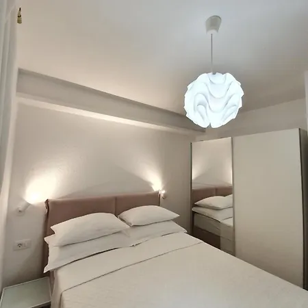 Karla Apartament