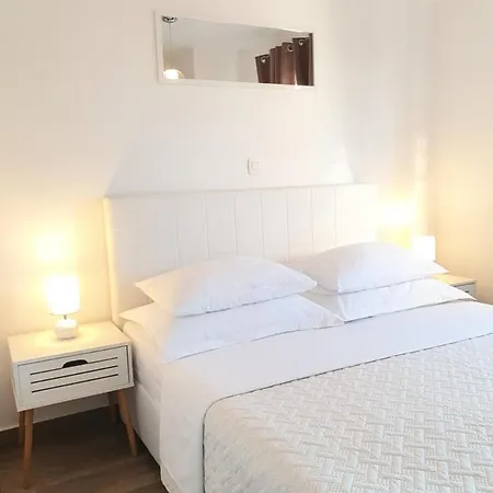 Apartament Karla