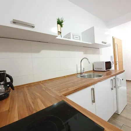 Apartament Karla
