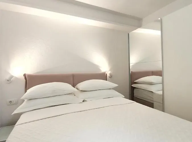 Karla Apartman *